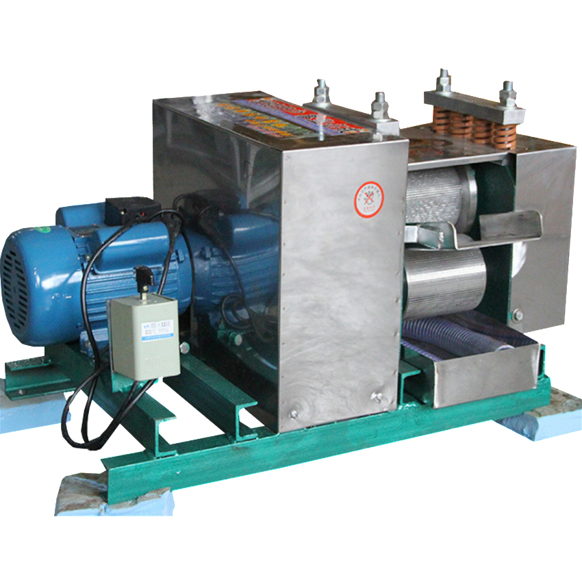 Industrial sugarcane squeezing juice making machine