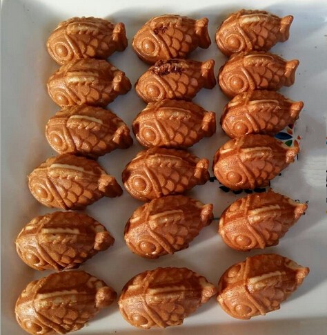 鱼形状蛋糕.jpg
