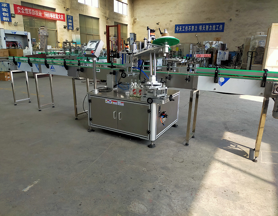 glass bottle labeling machine