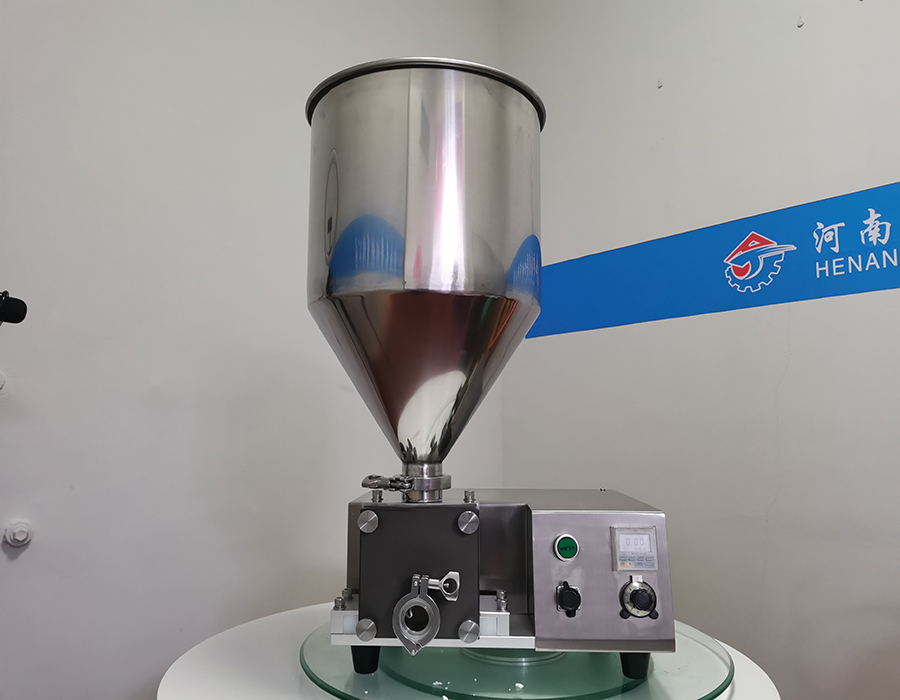 cake filling machine