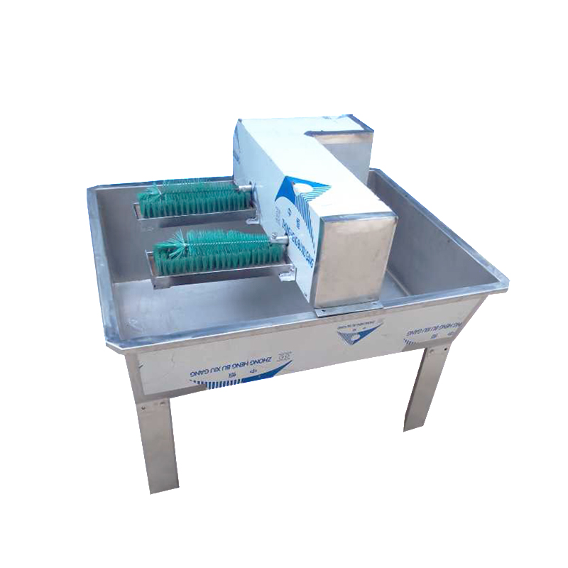 Half-automatic Bottle Brushing Machine